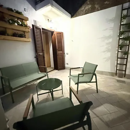 Il Cortiletto Tatil Evi Rocca Cilento
